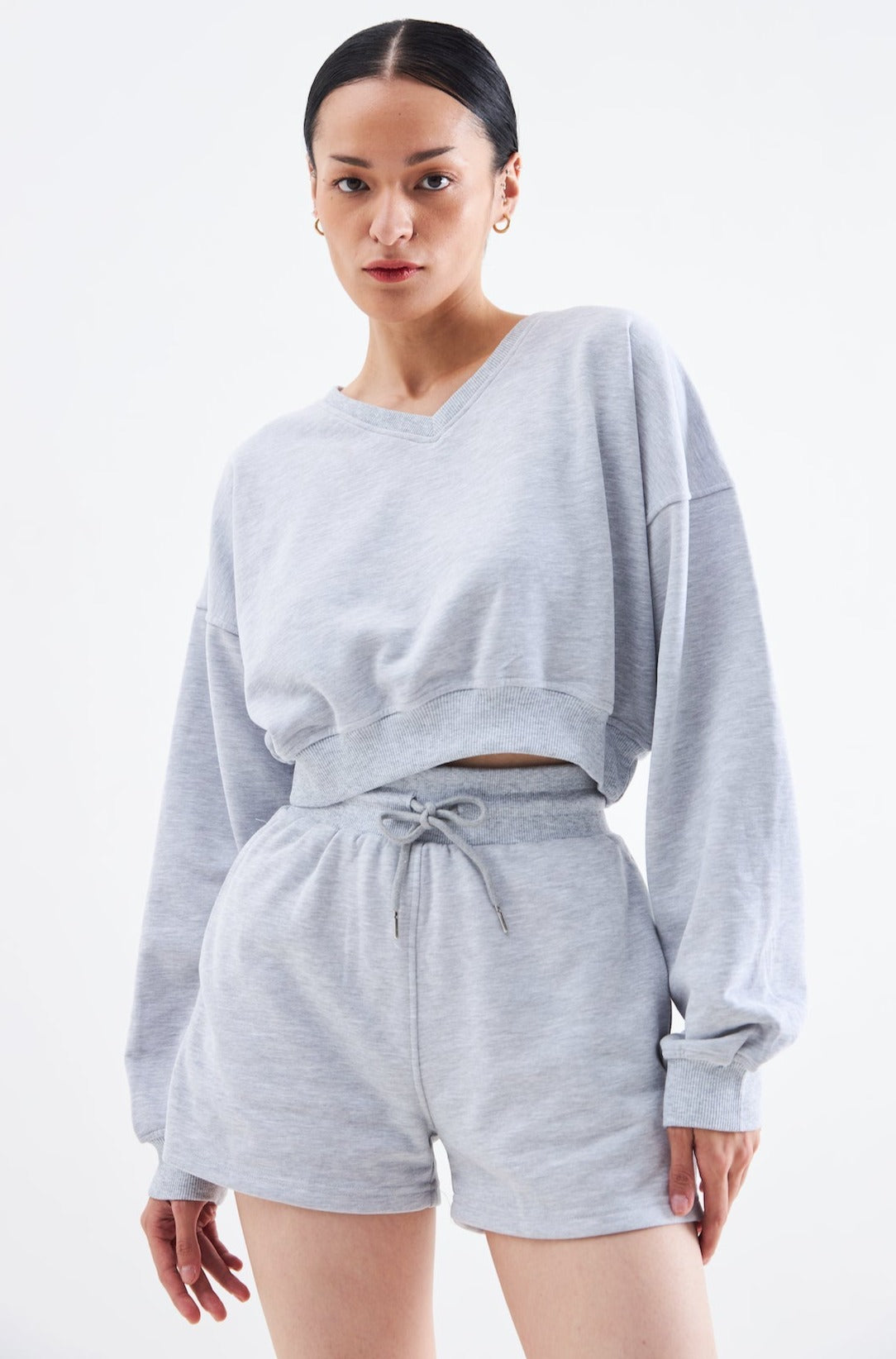 Comfy Cropped Pullover In Grey – bodies.co