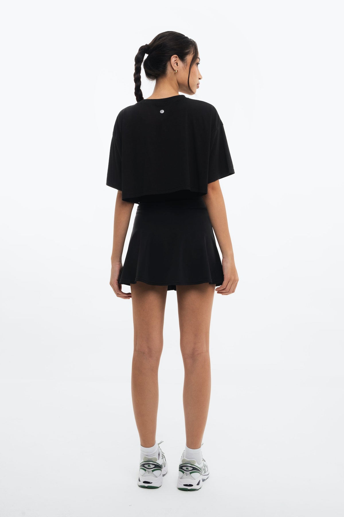 Movable Crop Shirt in Black